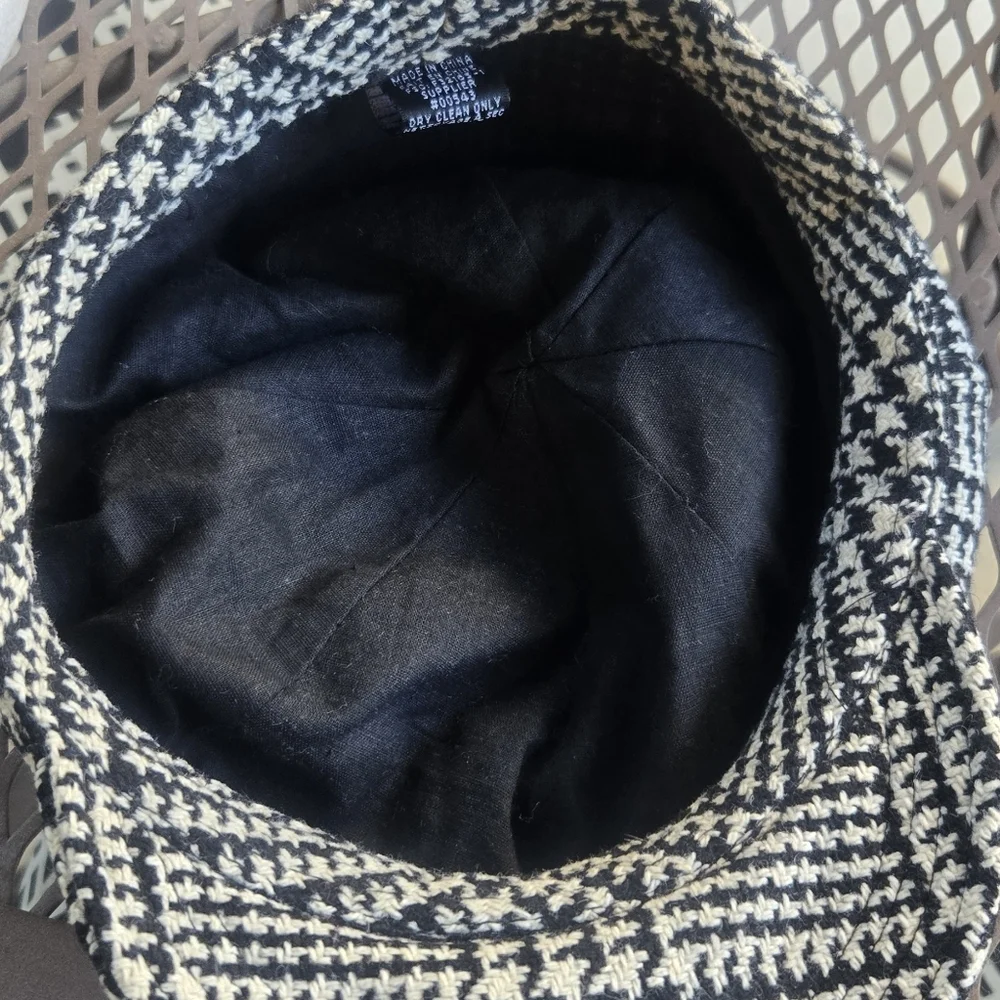 Wool Blend Pageboy Houndstooth Hat